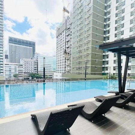 Cebu City Scape At Cebu It Park エクステリア 写真